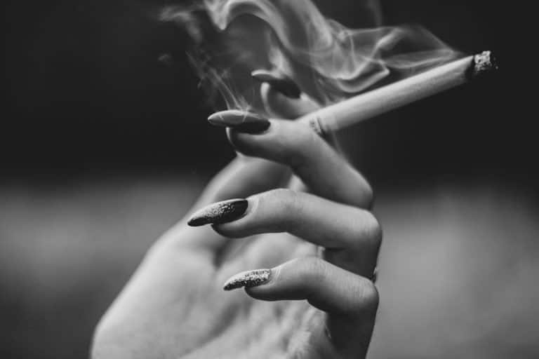Quit Smoking Timeline – What To Expect When You Ditch The Cigs