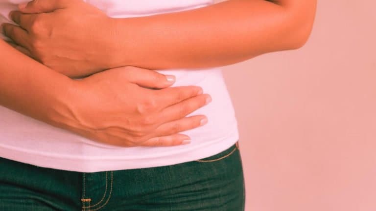 How Long Does Alcohol Bloating Last? Timeline + Tips