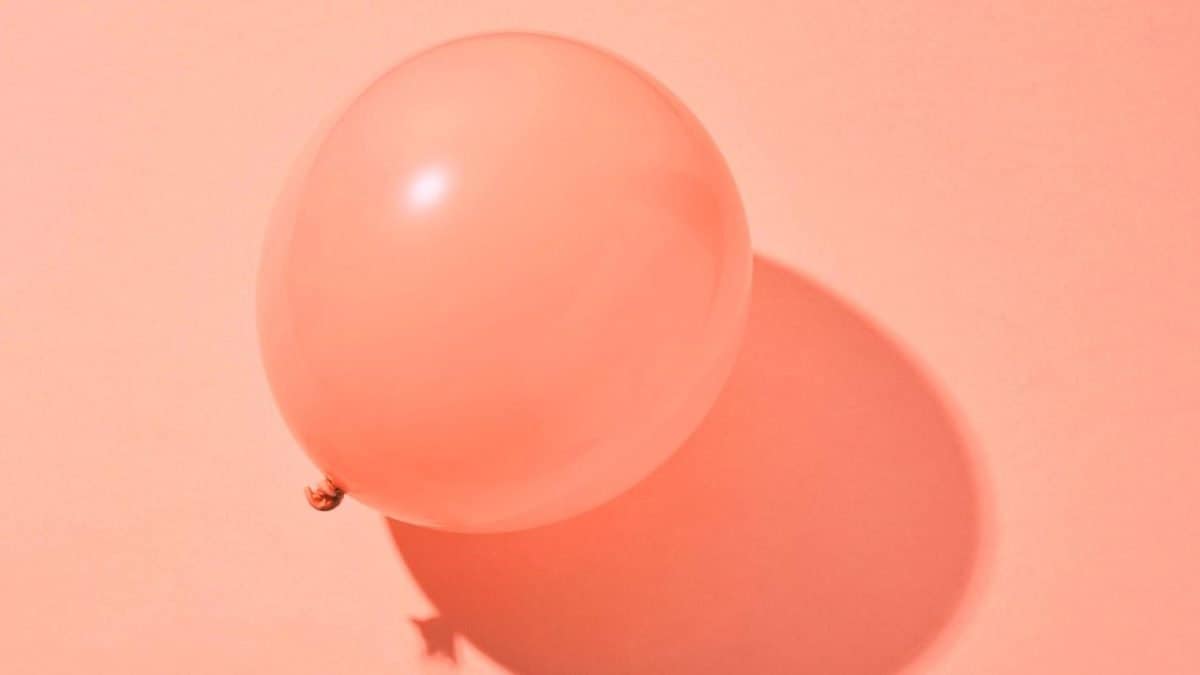 How Long Does Alcohol Bloating Last? Timeline + Tips