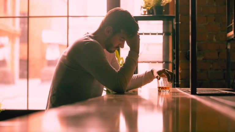 Getting Drunk Alone: When Is It A Problem?